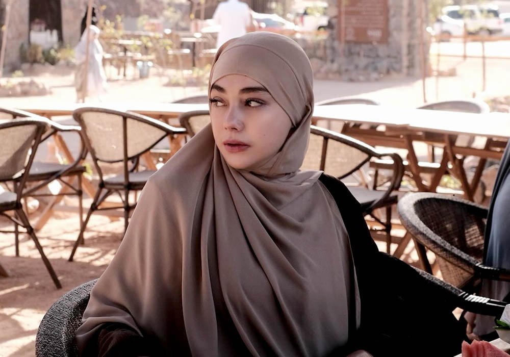 Celine Evangelista Berencana Pindah ke Madinah Bersama Anak-anak