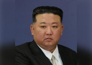 Kim Jong Un Muncul di Pameran Setelah Rumor Kematian Beredar